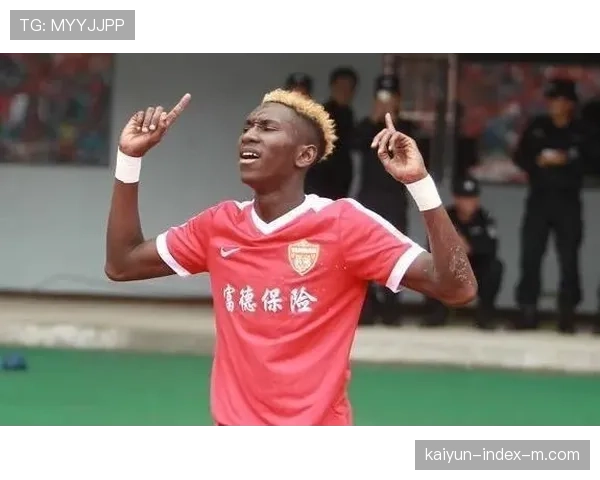 拜合拉木预选赛帽子戏法 进攻端值得期待